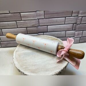 The BakeShop by Masterclass ❤️Pink Coquette Bows Rolling Pin 15” NWT